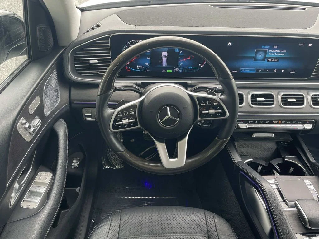Used 2020  Mercedes-Benz GLS 580 image 13