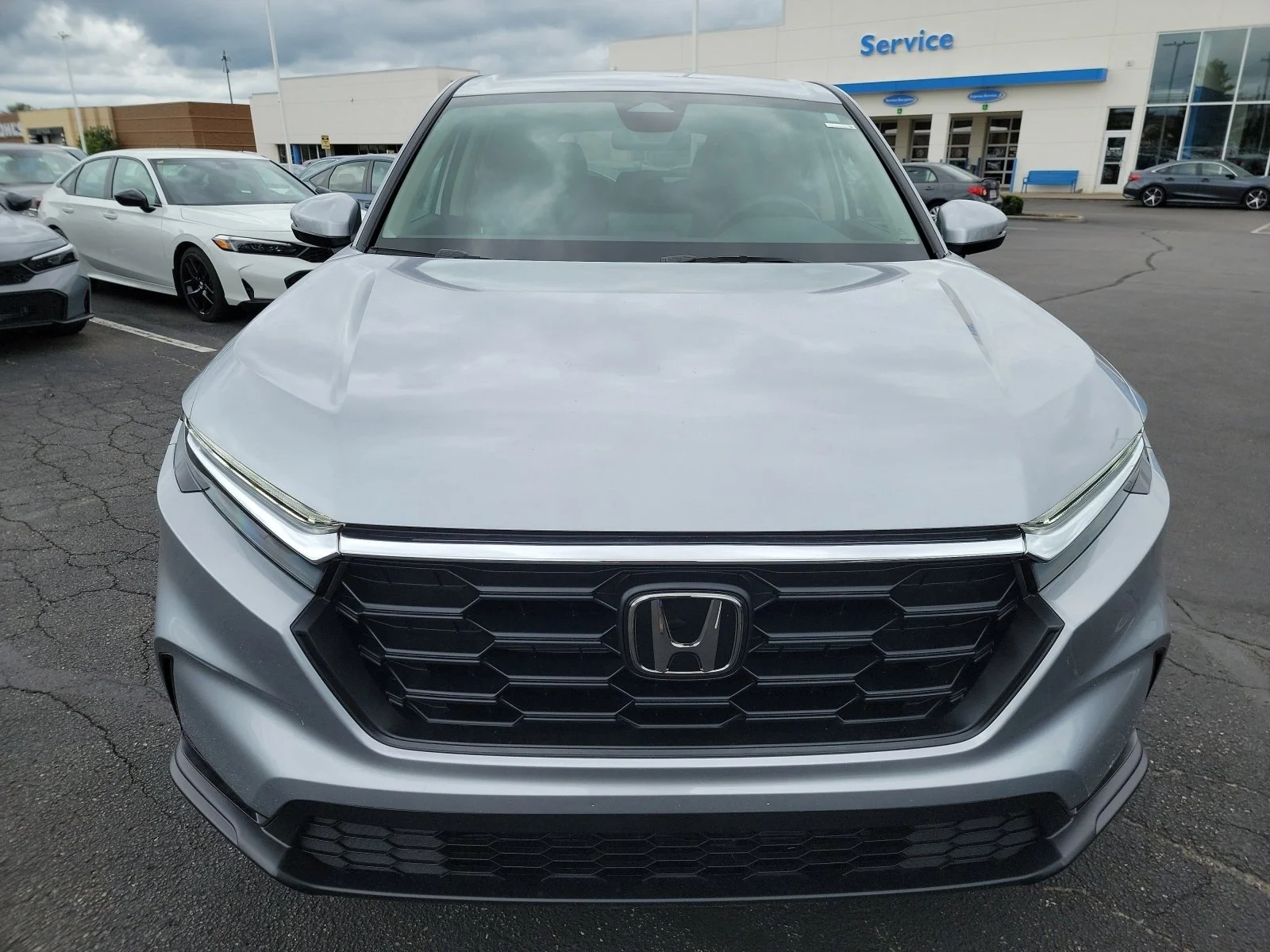 New 2026 Solar Silver Metallic Honda LX image 2