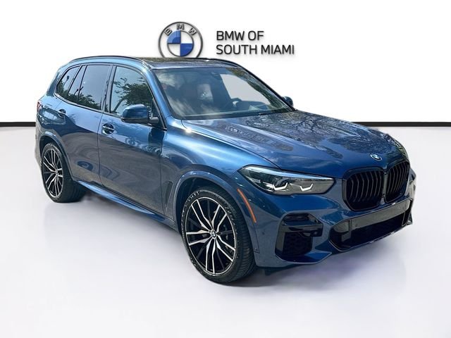 Used 2022 Blue BMW xDrive40i image 1