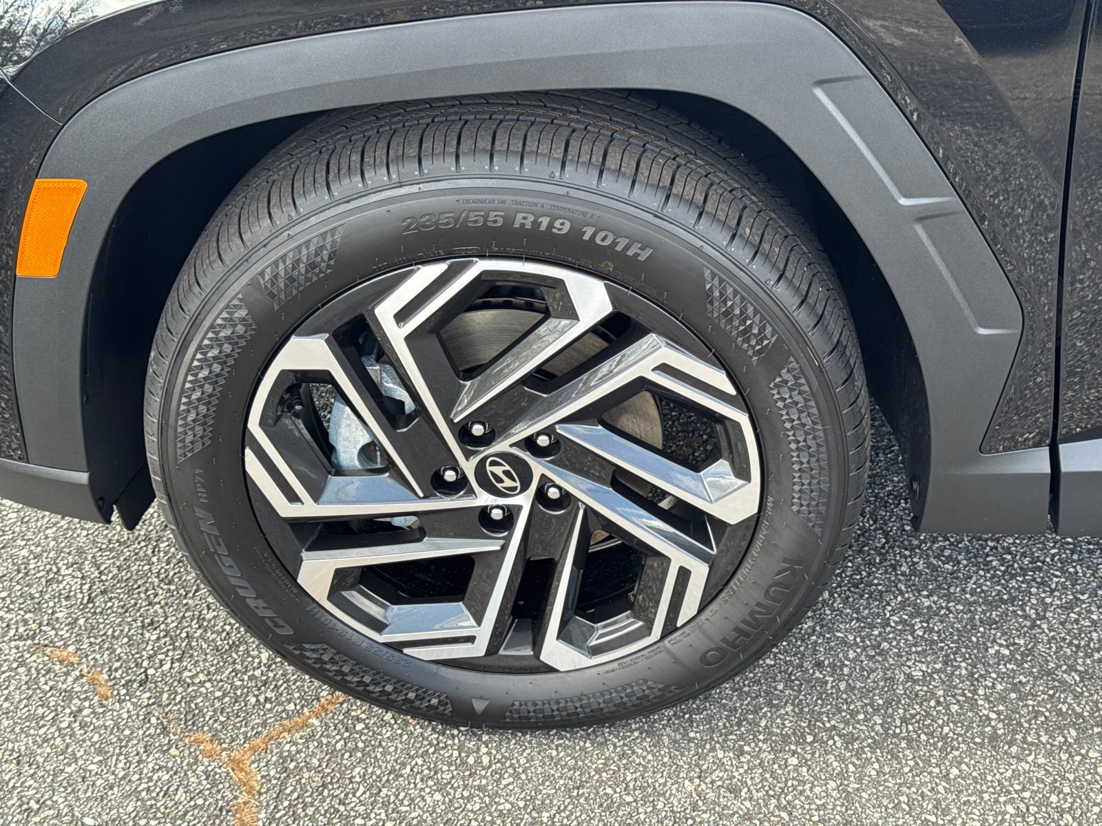 New 2026 Phantom Black Hyundai Limited image 11