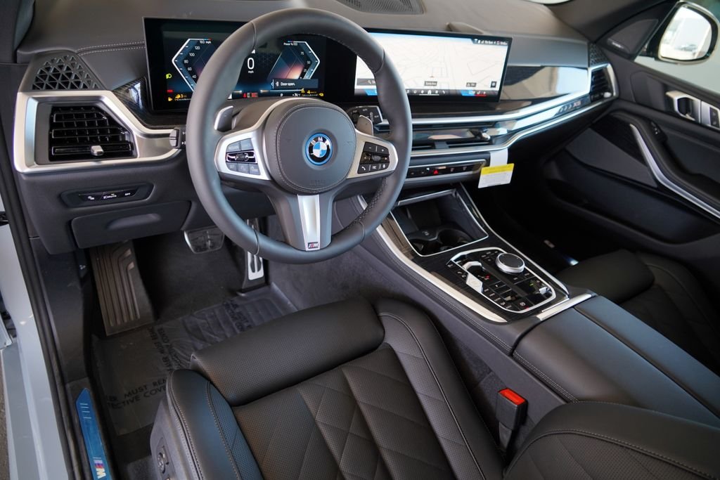 New 2026 Brooklyn Grey Metallic BMW xDrive50e image 13