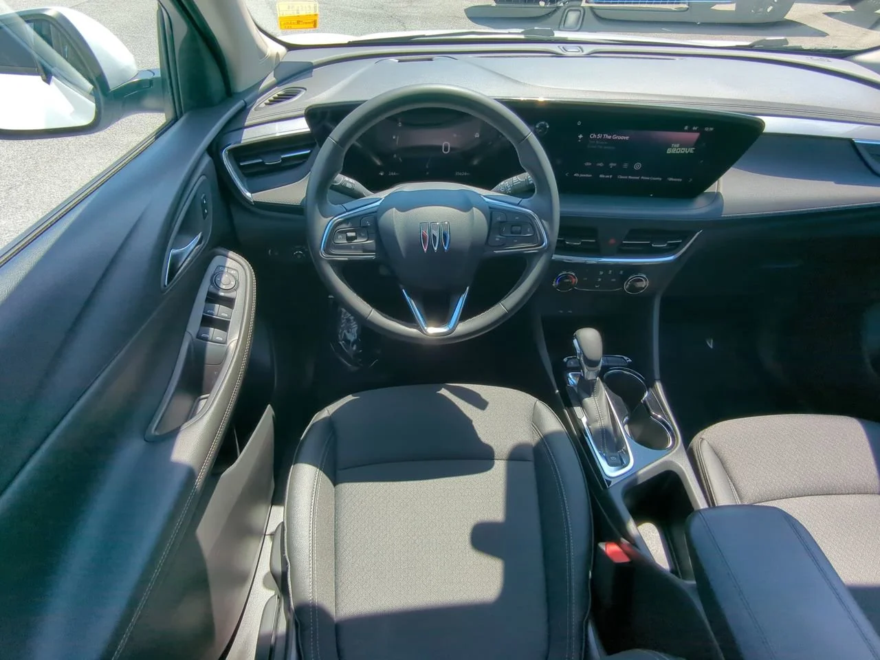 2025 Buick Encore GX Preferred - Photo 15