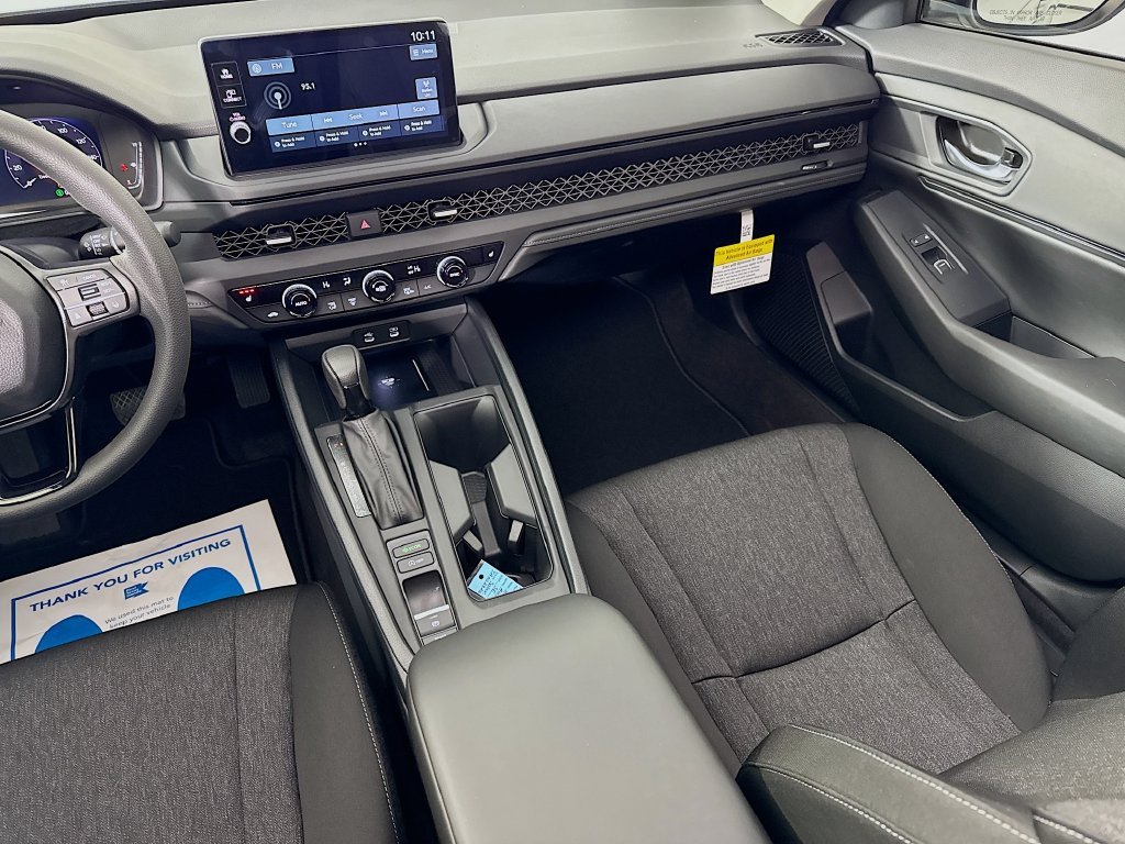 New 2026 Solar Silver Metallic Honda SE image 33