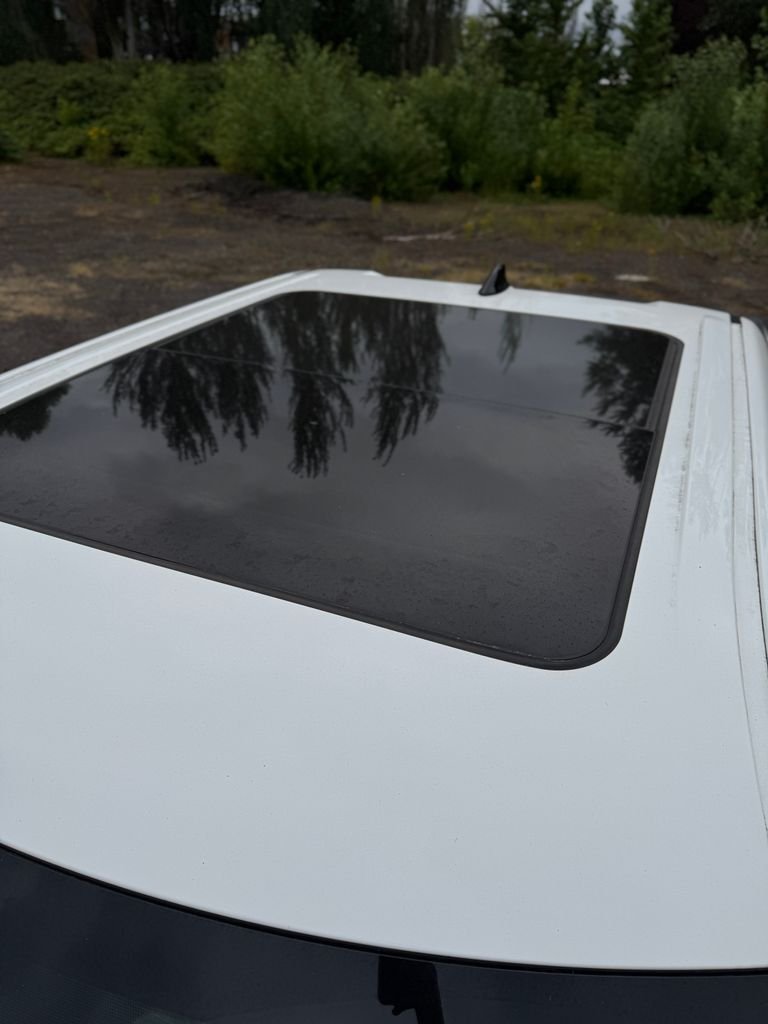 Used 2023 Ice Cap Toyota Limited image 46