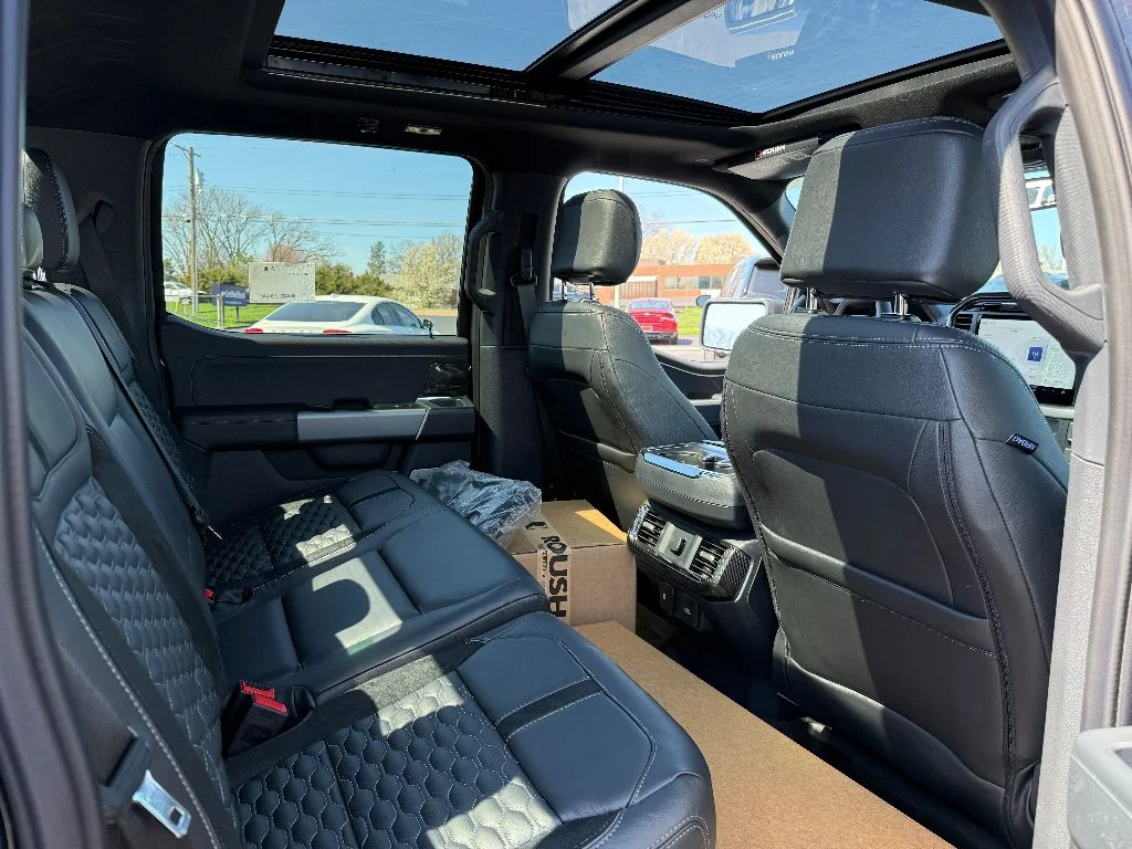 2025 Ford F-150 XLT - Photo 6