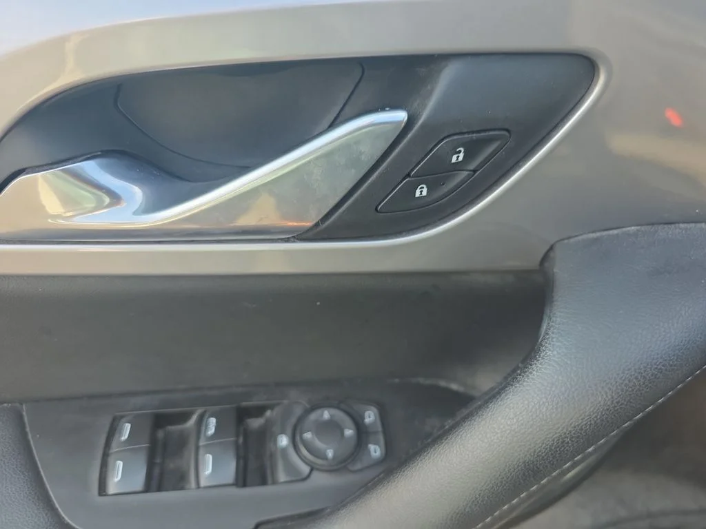 Used 2021 Iron Gray Metallic Chevrolet LT image 21