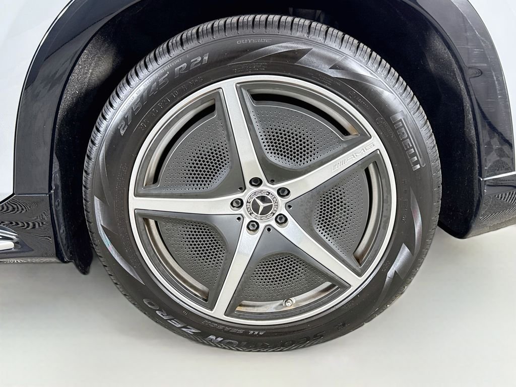 Used 2023 Gray Mercedes-Benz 450 image 30