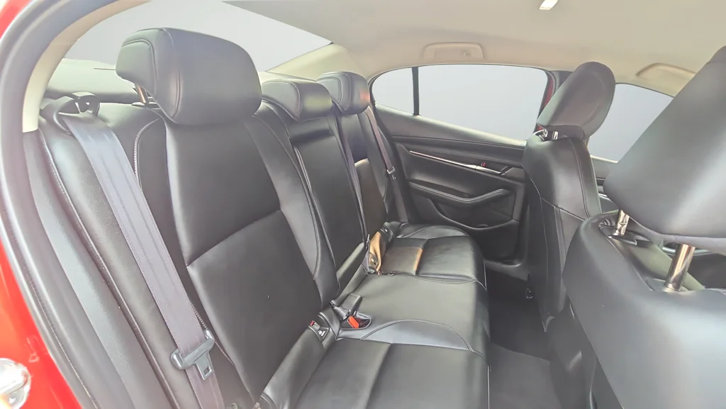 Used 2019 Red Mazda Preferred image 29
