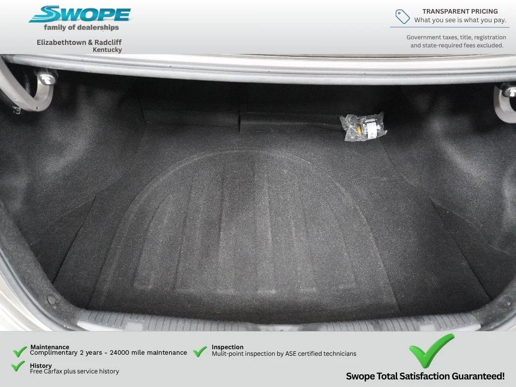 Used 2015 Desert Bronze Hyundai SE image 25