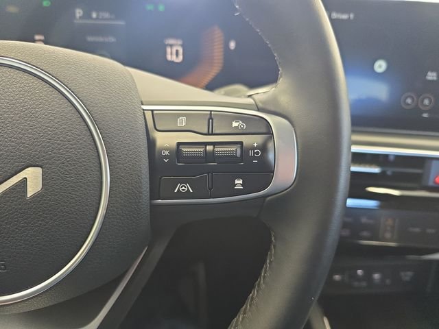 Used 2025 Gray Kia GT-Line image 18