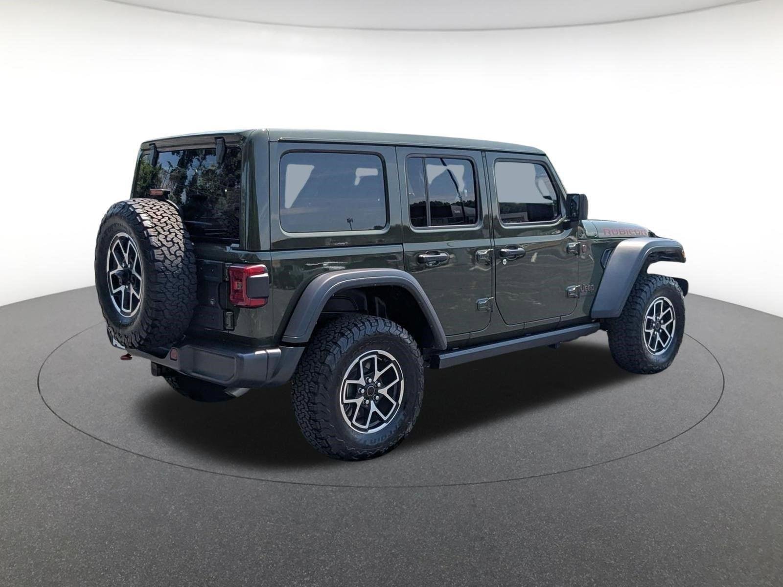 Used 2024 Sarge Green Clearcoat Jeep Rubicon image 4