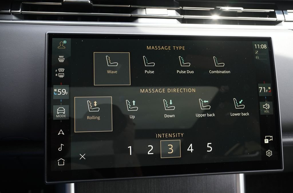 New 2026 Santorini Black Land Rover SE image 27