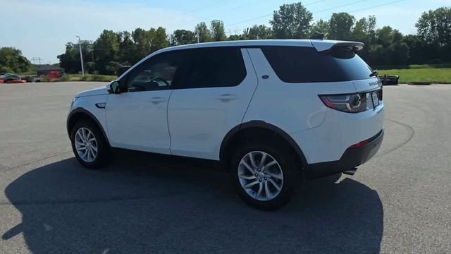 Used 2018 Fuji White Land Rover HSE image 5