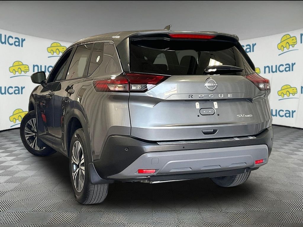 Certified Used 2023 Gray Nissan SV image 4