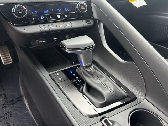 Used 2025 Blue Hyundai SEL Sport image 19