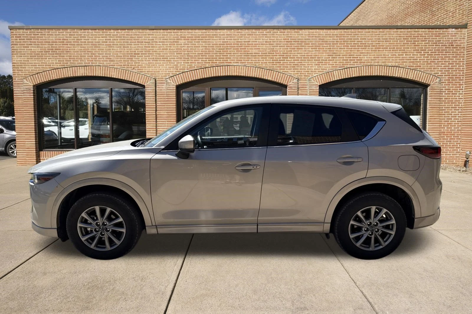 Used 2025 Platinum Quartz Metallic Mazda 2.5 S Preferred Package image 7