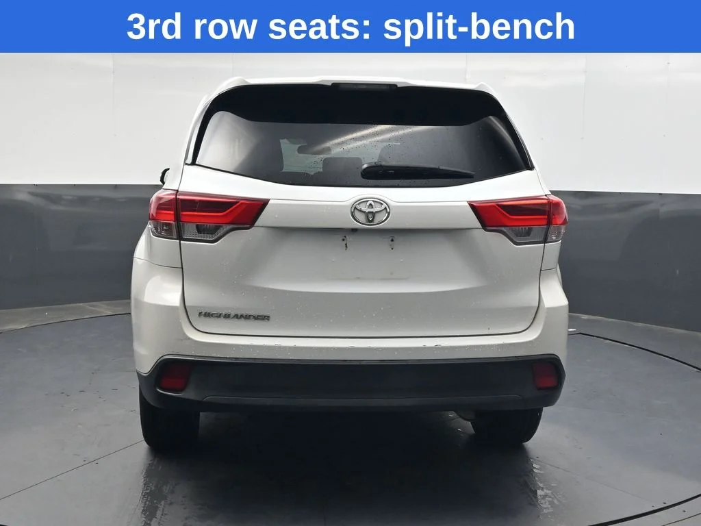 Used 2018 Blizzard Pearl Toyota LE image 5