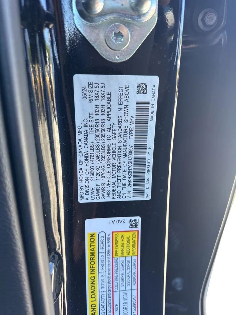 Used 2025 Black Honda EX-L image 30