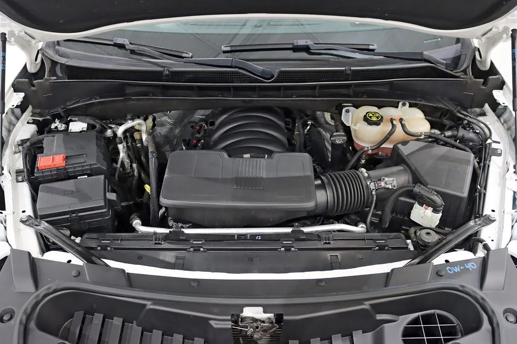 Used 2023 White Cadillac Sport Platinum image 47