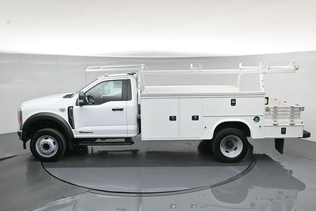 New 2026 Oxford White Ford XL image 44