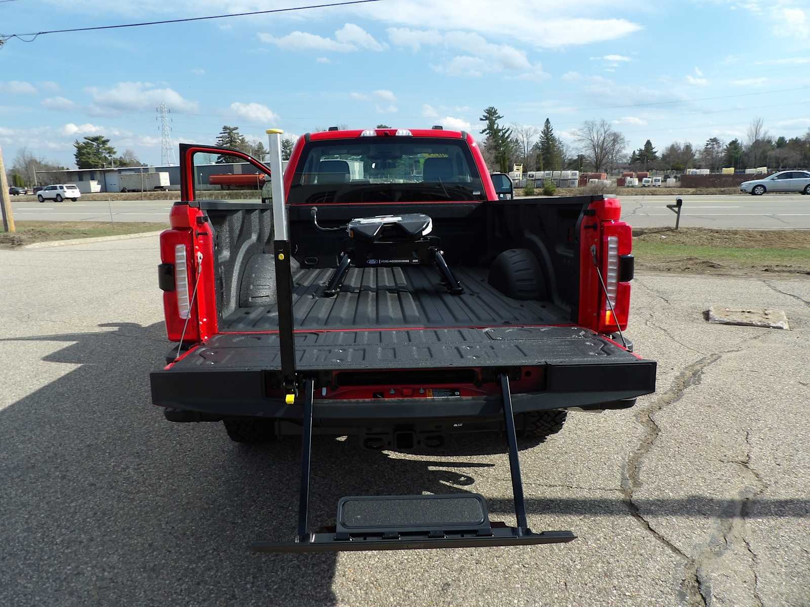 2025 Ford F-250 Super Duty XL - Photo 11