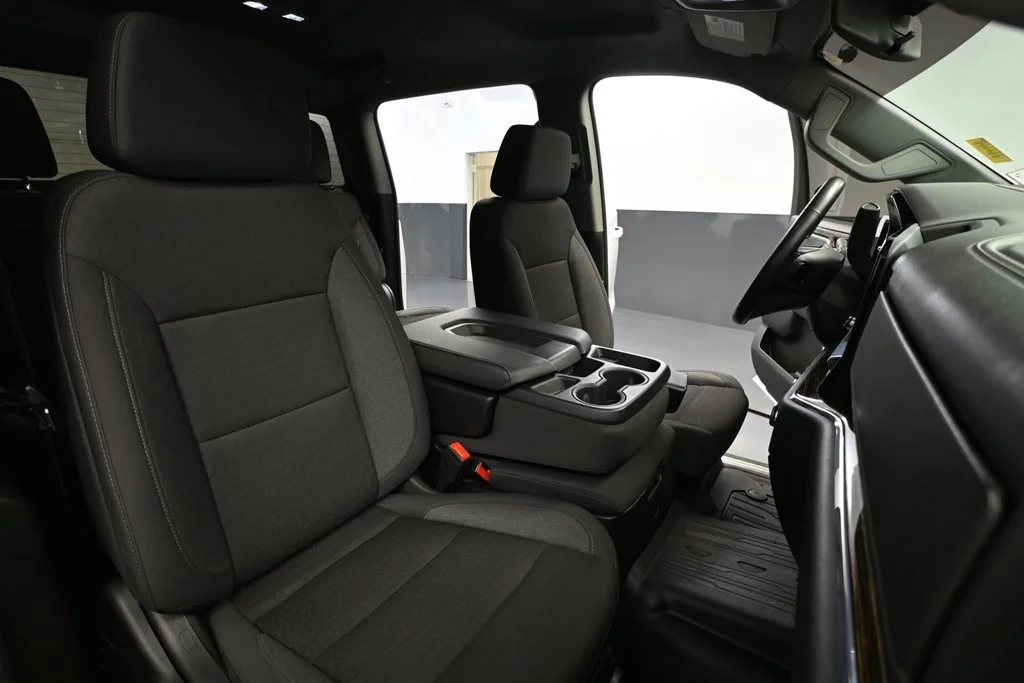 Certified Used 2024 White GMC Elevation image 35