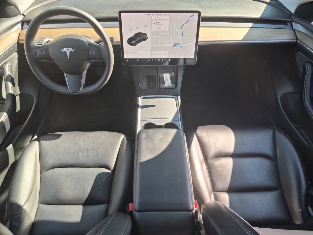 Used 2022 Black Tesla Long Range image 19