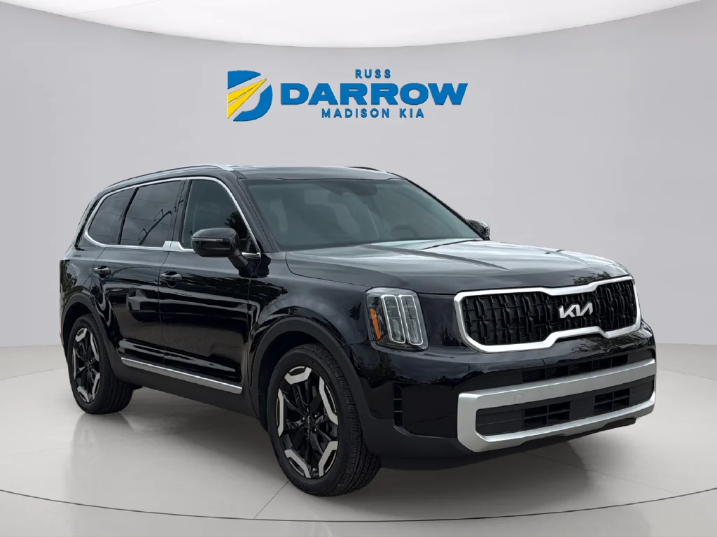 Used 2024 Ebony Black Kia EX image 7