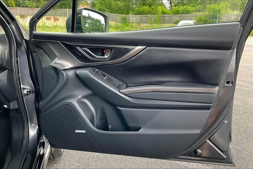 Used 2018 Dark Gray Metallic Subaru 2.0i Limited image 24