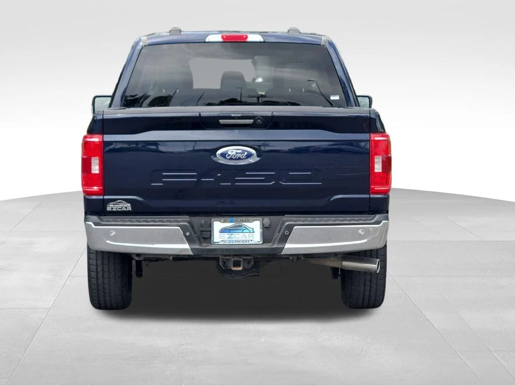 Used 2023 Blue Metallic Ford XLT image 12