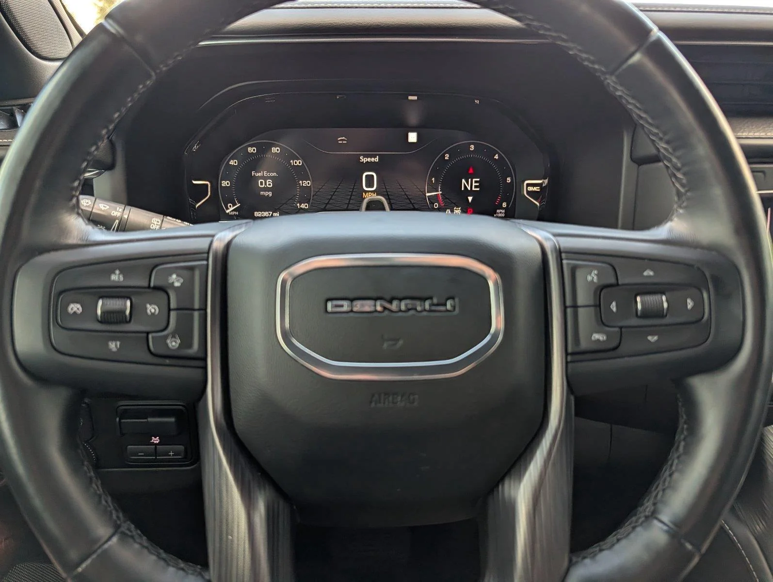 Certified Used 2023 TITANIUM RUSH METALLIC GMC Denali Ultimate image 22