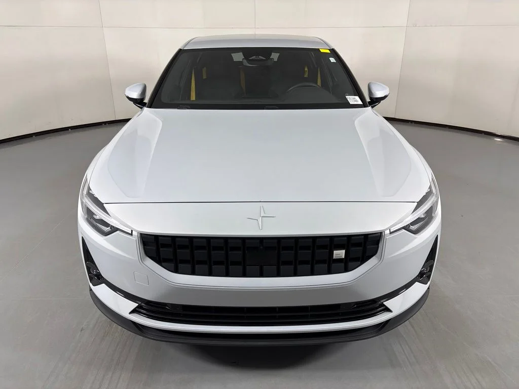 Used 2023 White Polestar Long Range Dual Motor Performance image 3