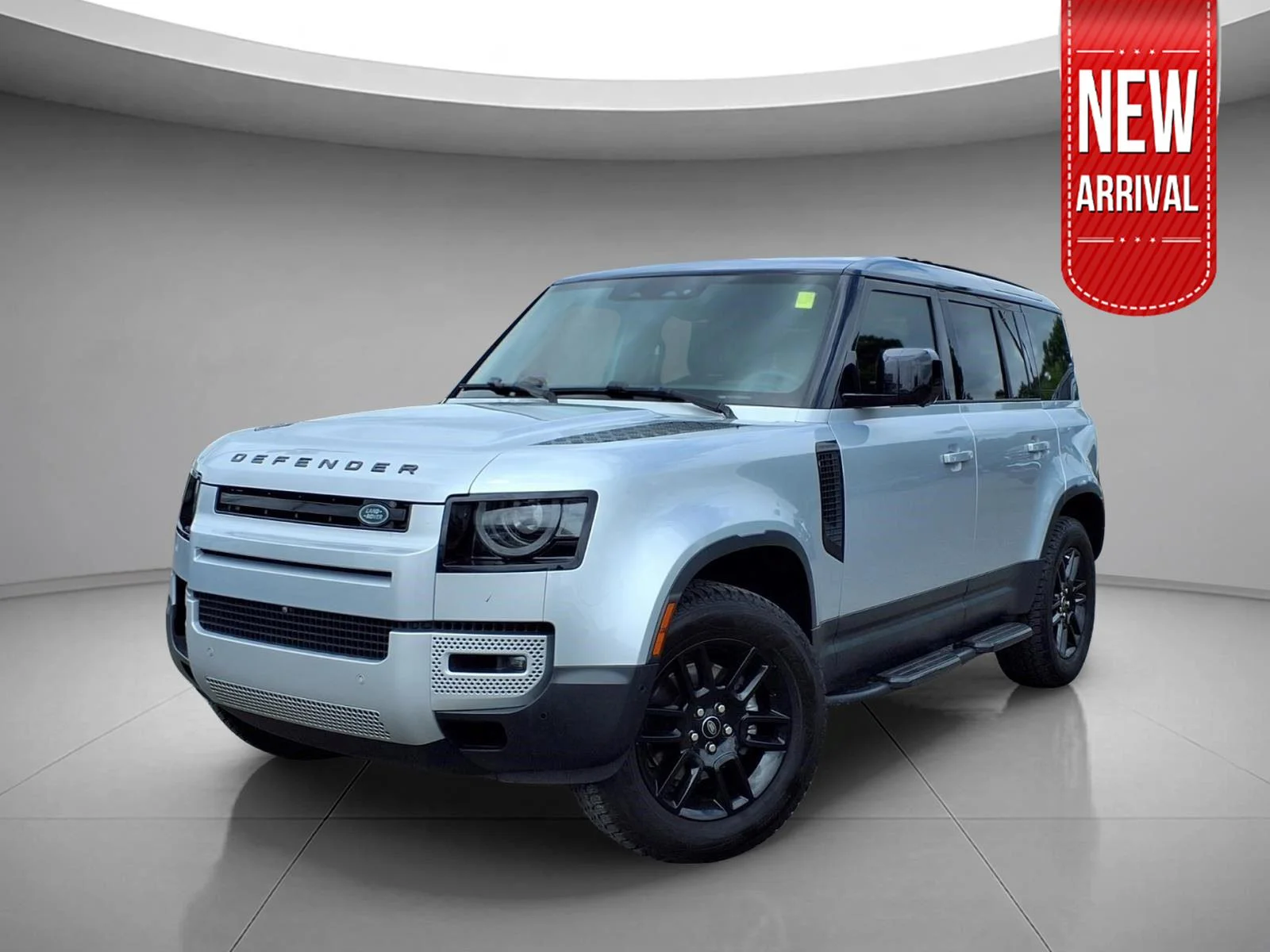 Used 2021 Hakuba Silver Metallic Land Rover S image 1