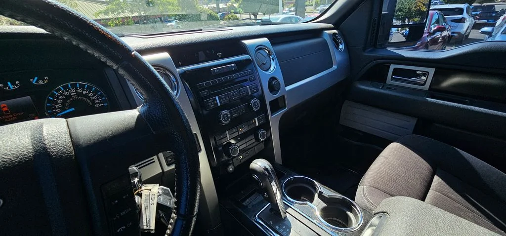 Used 2011 Blue Flame Metallic Ford FX4 image 24