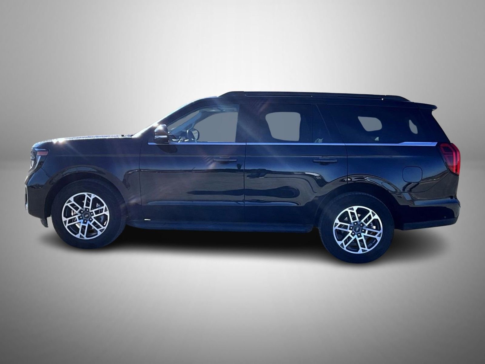 Used 2025 Black Ford Active image 8