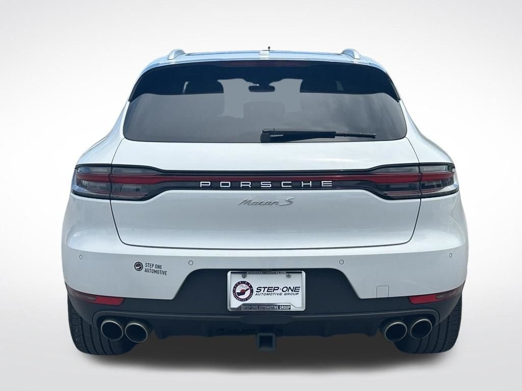Used 2020  Porsche S image 5