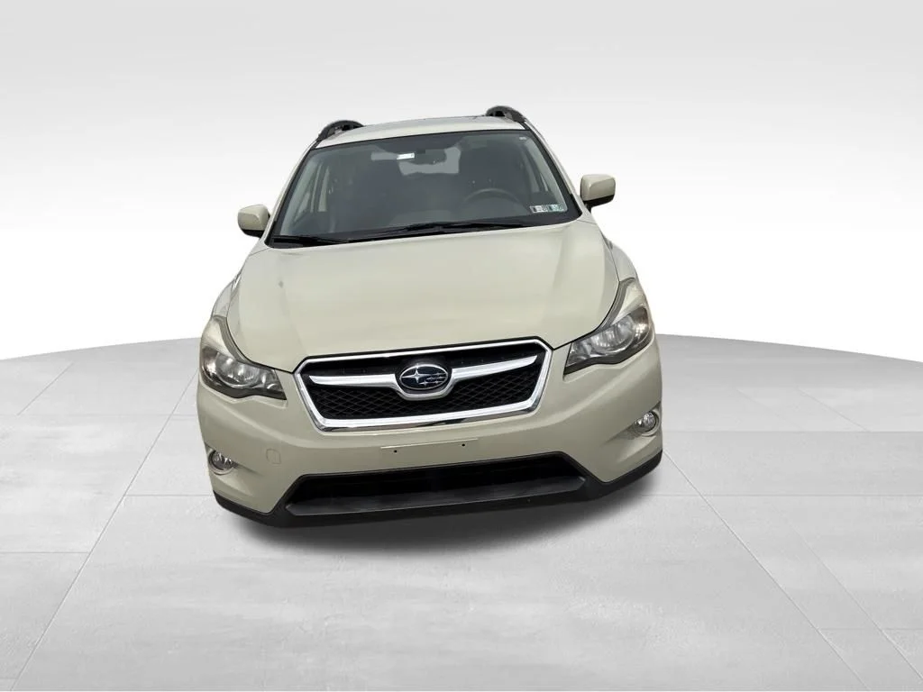 Used 2014 Beige Subaru 2.0i Premium image 10