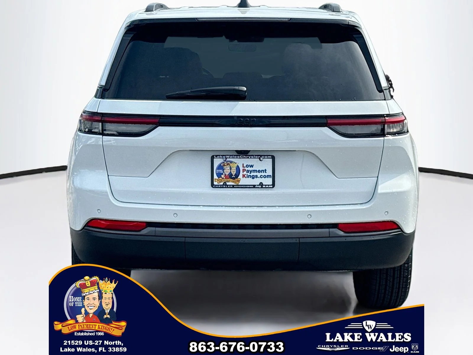 New 2026 Bright White Clearcoat Jeep Laredo image 5