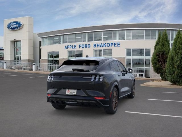 2025 Ford Mustang Mach-E GT - Photo 8