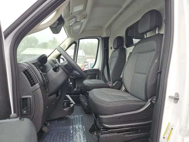 New 2025 Bright White Clearcoat RAM Base image 14