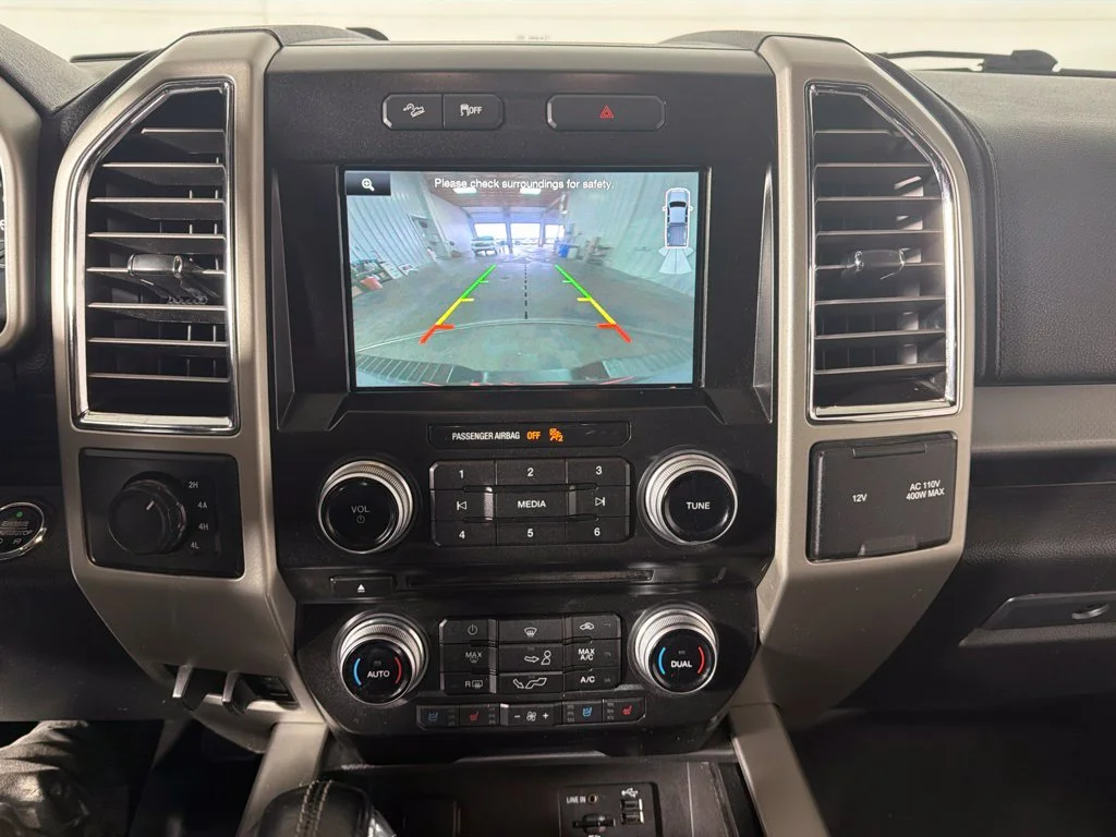 Used 2015 Ingot Silver Metallic Ford Lariat image 18