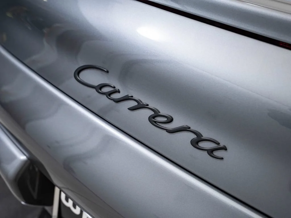Used 2002 Seal Grey Metallic Porsche Carrera image 19