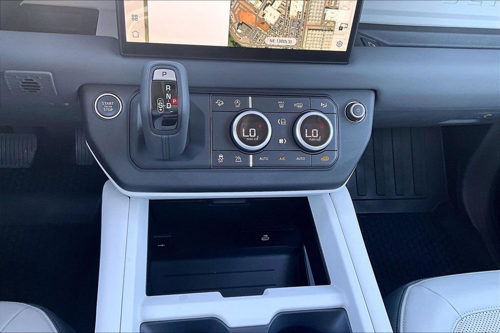 Used 2025 Black Land Rover S image 23