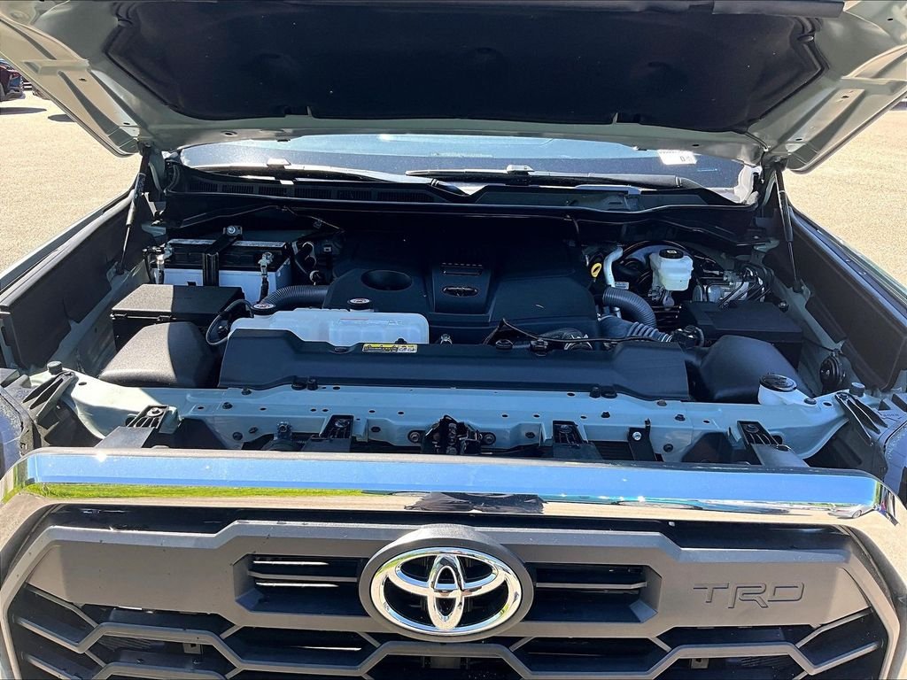 Used 2023  Toyota SR5 image 28