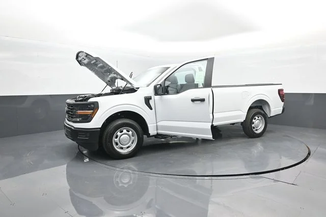 New 2026 Oxford White Ford XL image 41