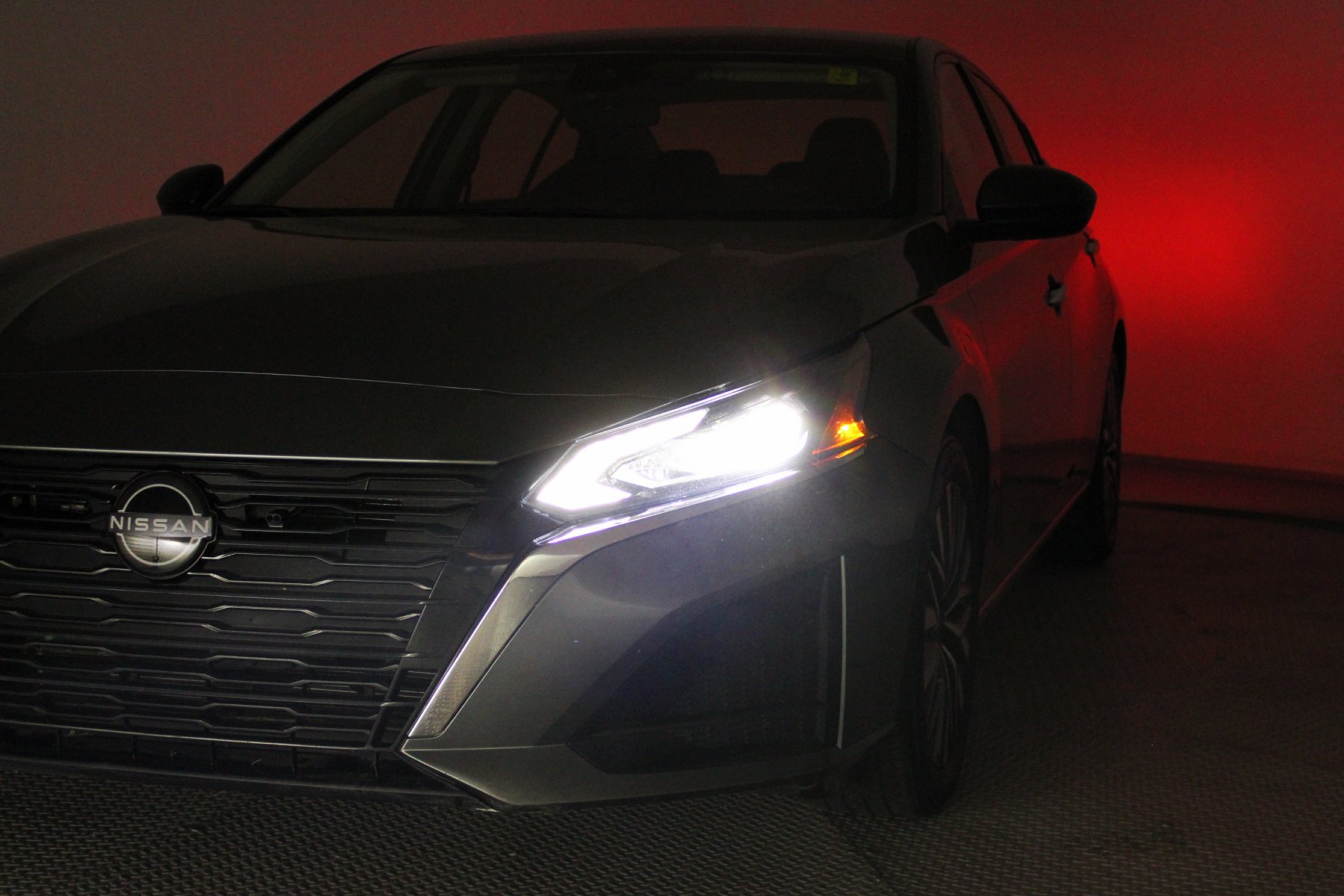 Used 2024 Gun Metallic Nissan 2.5 SV Sedan image 13