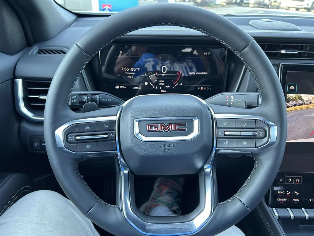 New 2027 Summit White GMC Elevation image 26