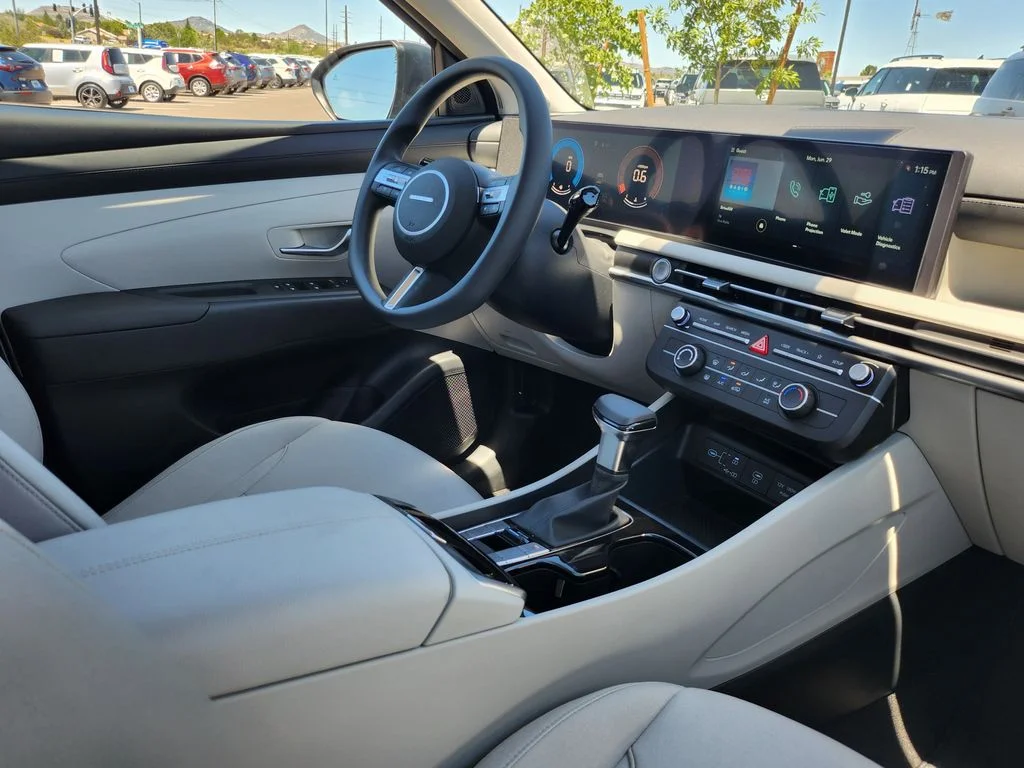 New 2026 Silver Hyundai SE image 25