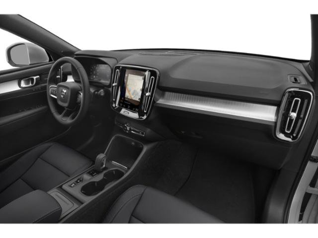Used 2019 Gray Metallic Volvo Momentum image 16