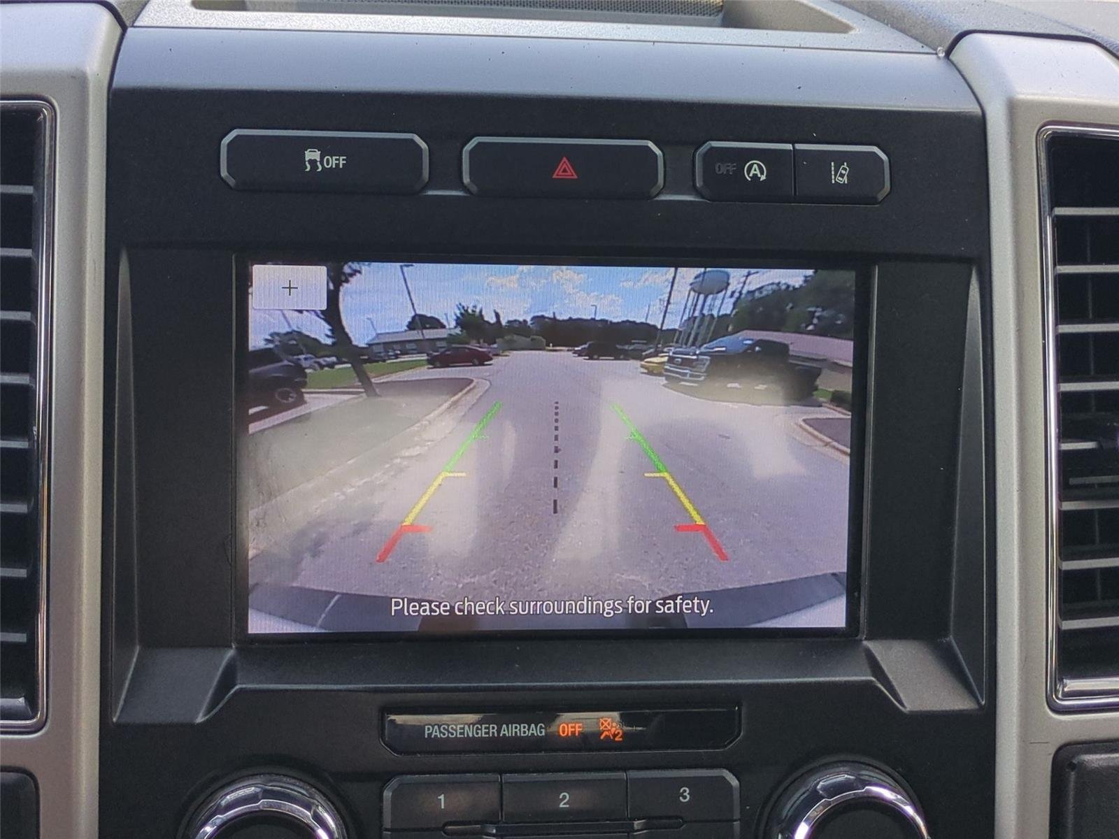 Used 2020 Oxford White Ford LARIAT image 26